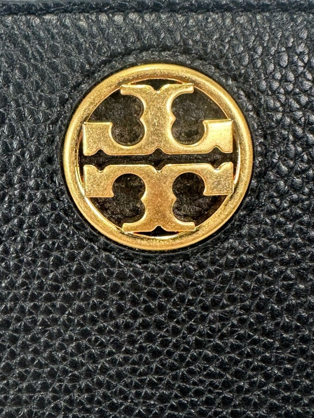 Tory Burch Black Pebbled Leather Zip Around Wallet Gold Logo Classic NWOT - Picture 3 of 15